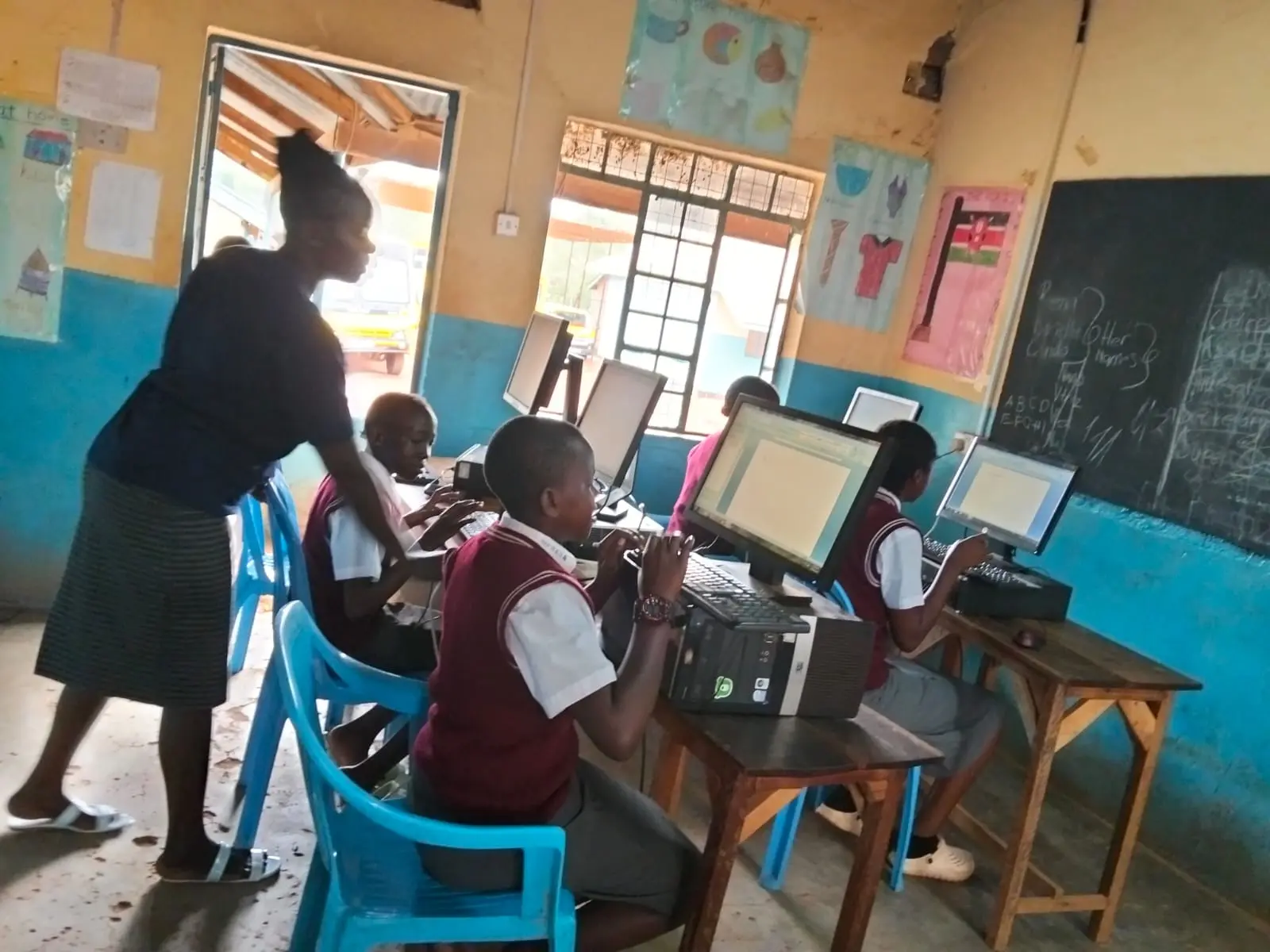 Learners in the computer lab